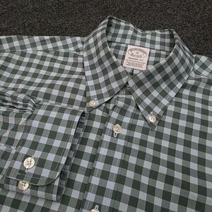 Brooks Brothers 1818 Mens Medium Regent Fit Blue Gingham Button Shirt Non Iron